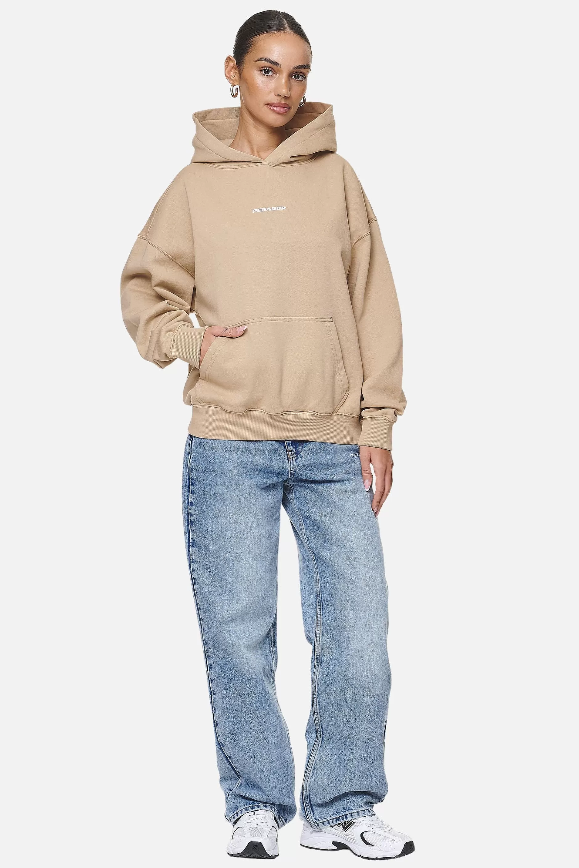 New Pegador Atna Logo Oversized Hoodie  Washed Safari Sand White