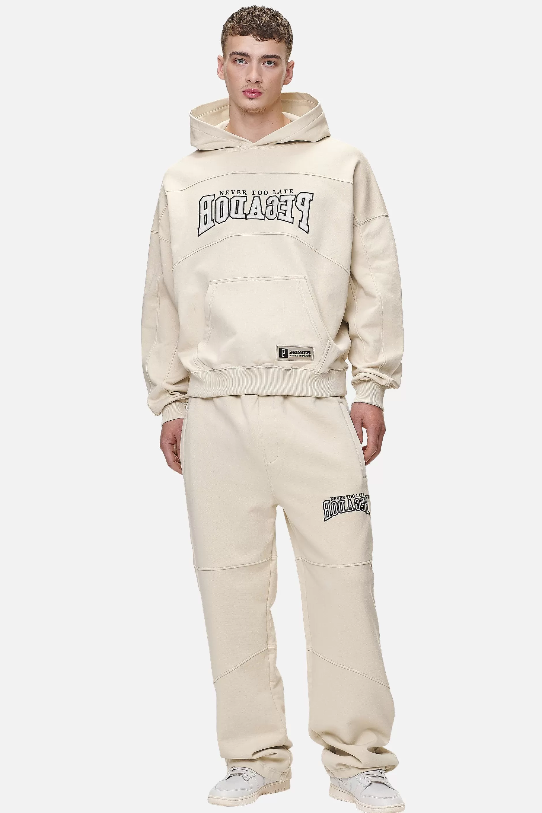 Online Pegador Beech Baggy Sweat Pants Washed Desert Sand