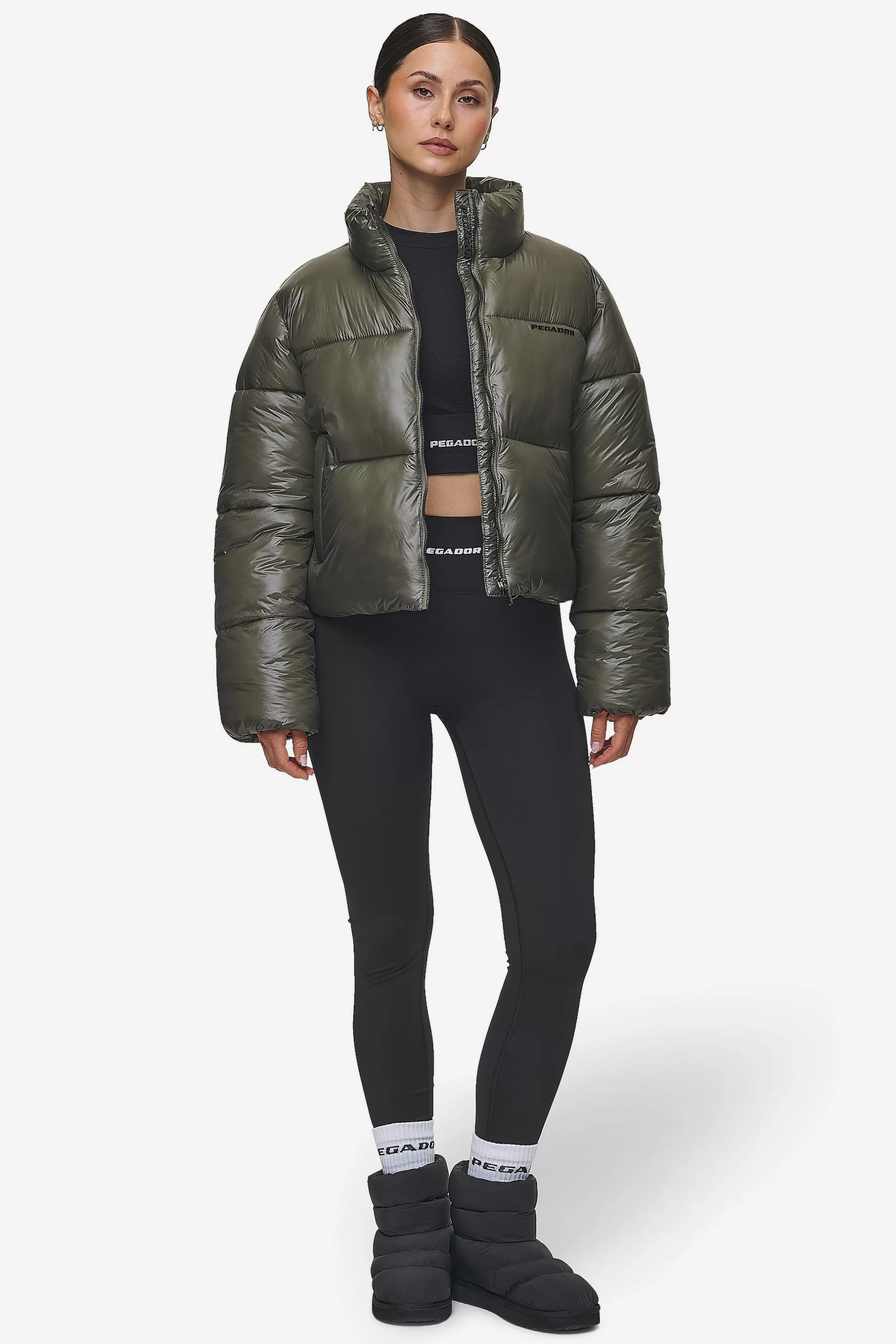 Outlet Pegador Georgia Light Glossy Puffer Jacket Mud Olive