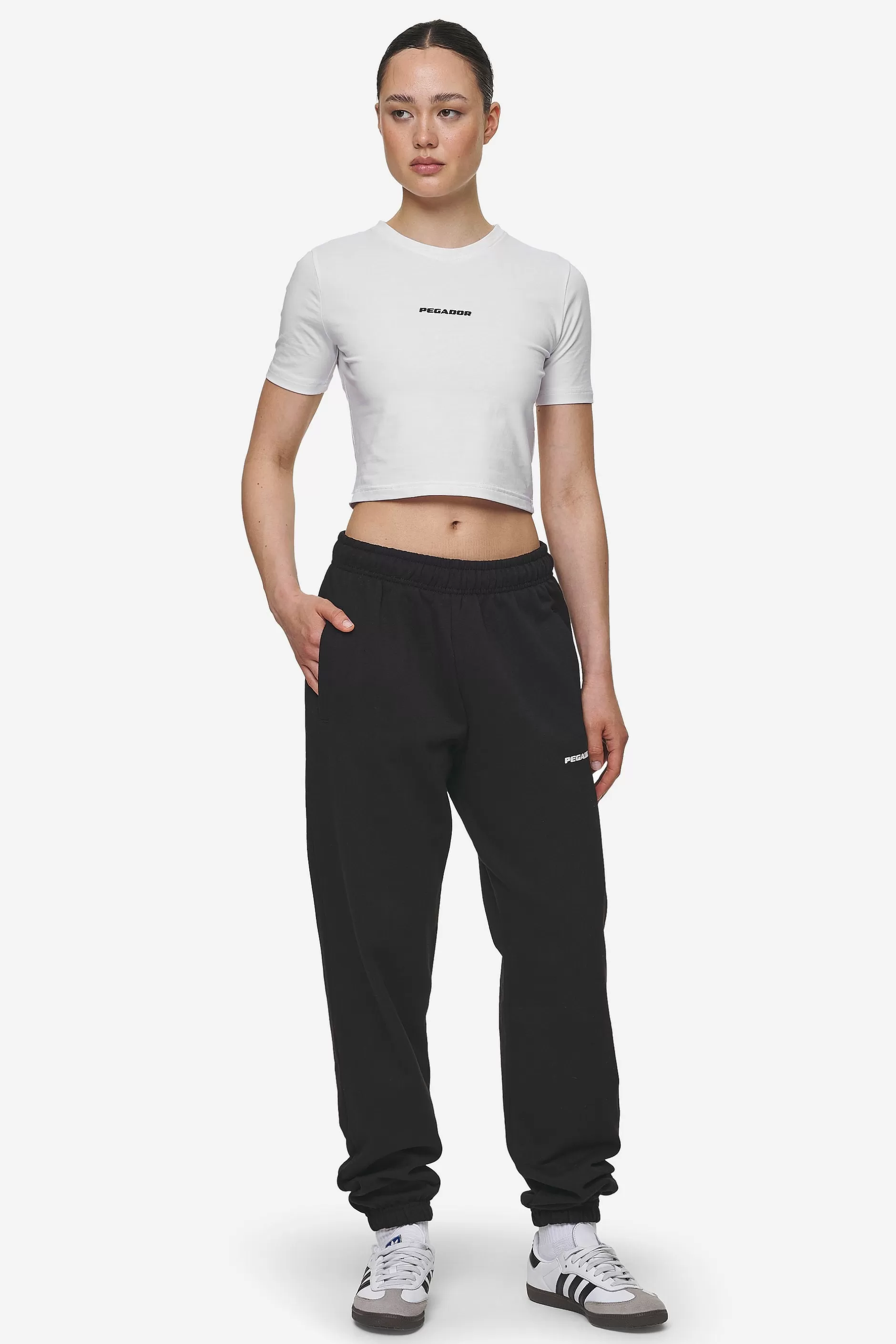 Hot Pegador Ines Cropped Baby Tee White Black Gum