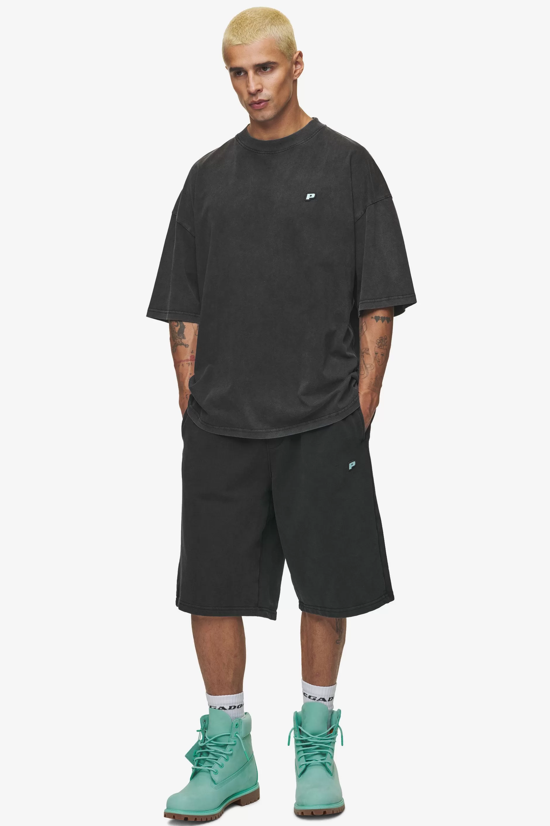 Store Pegador Leono Overknee Heavy Sweat Shorts Gum Vintage black