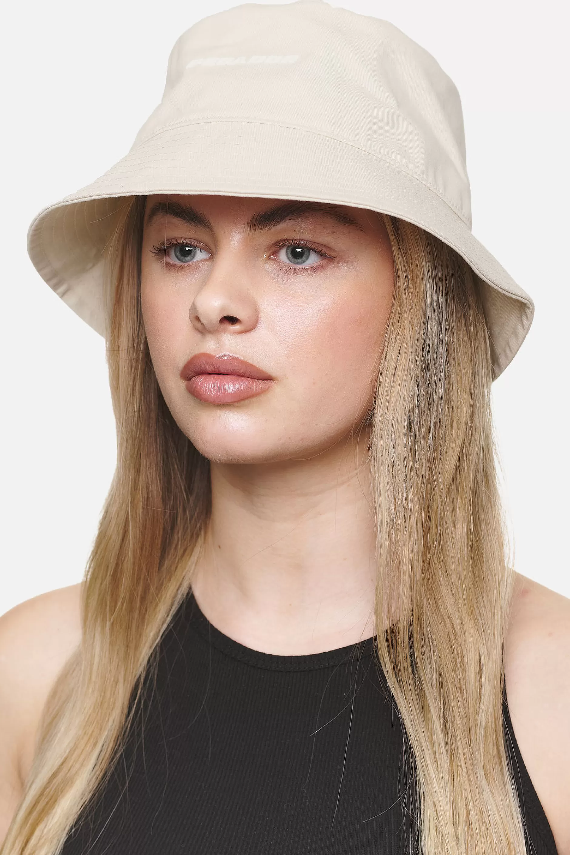 Outlet Pegador Logo Bucket Hat Desert Sand White