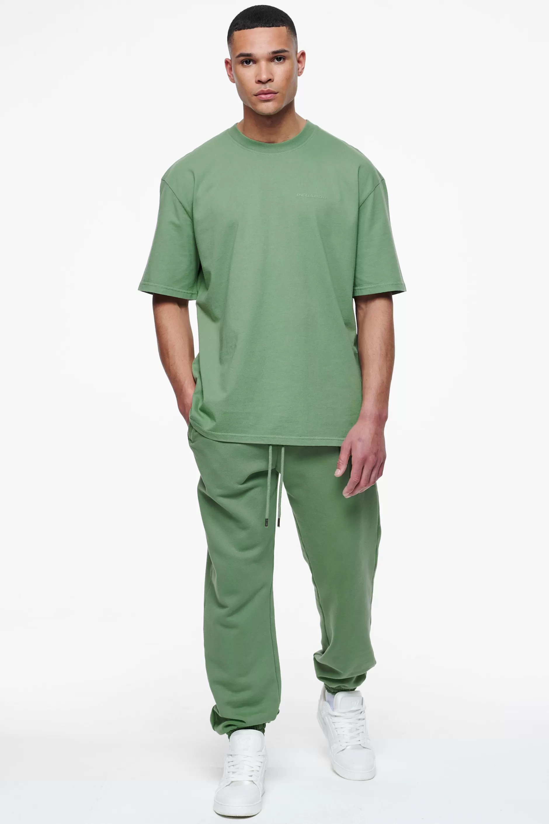 Store Pegador Logo Oversized Tee Gum Vintage washed cypress green