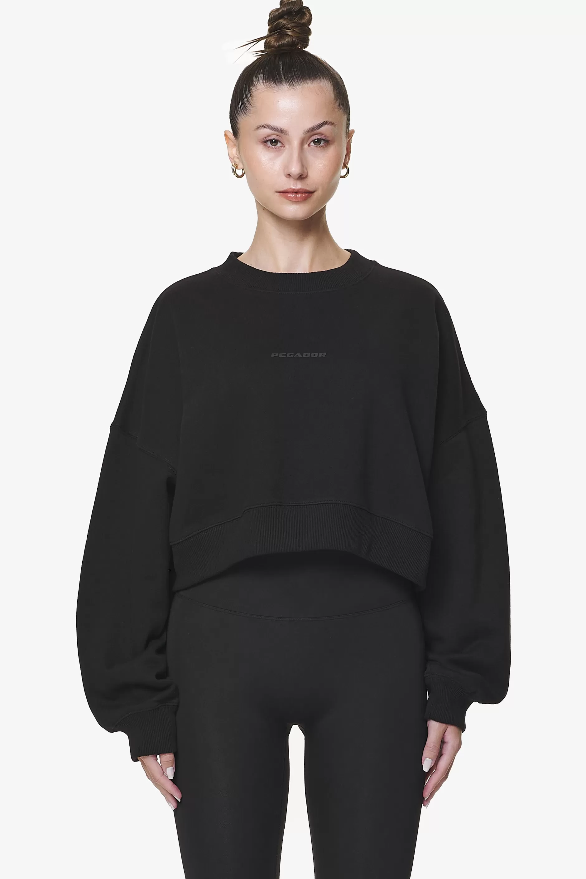 Discount Pegador Londa Cropped Oversized Sweater Black Gum