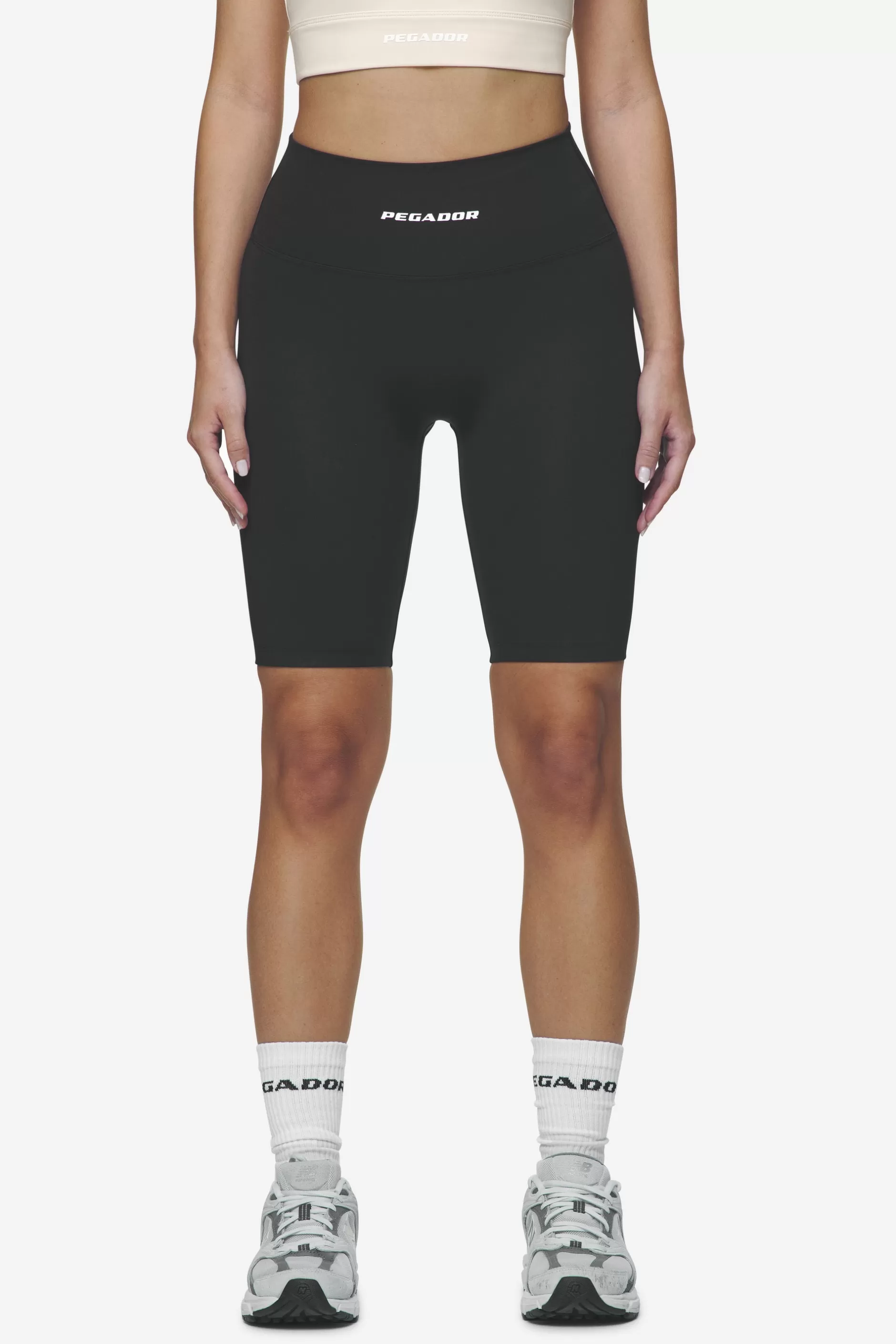 Sale Pegador Lupita Biker Shorts White Black