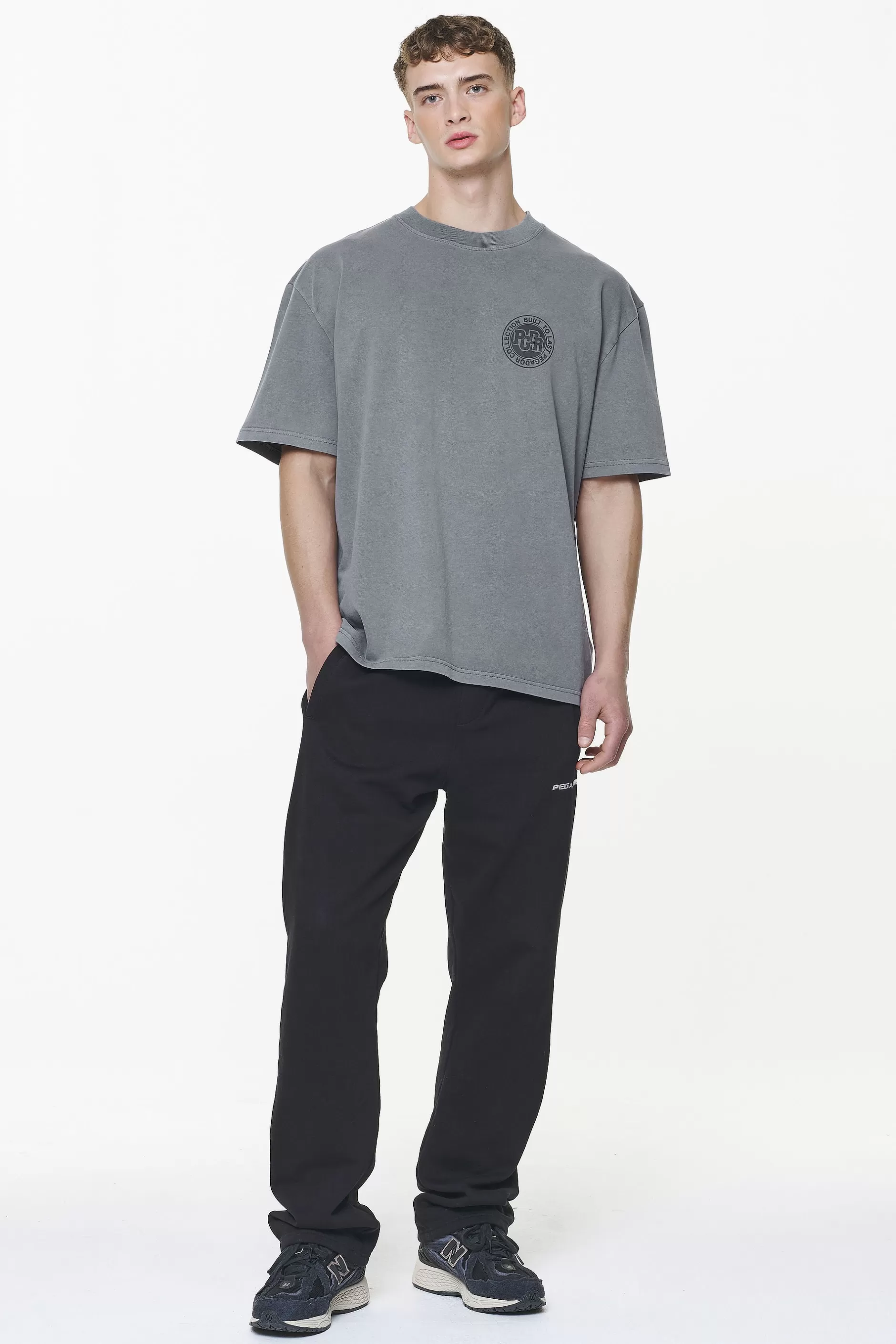 Shop Pegador Orsett Oversized Tee Vintage Grey
