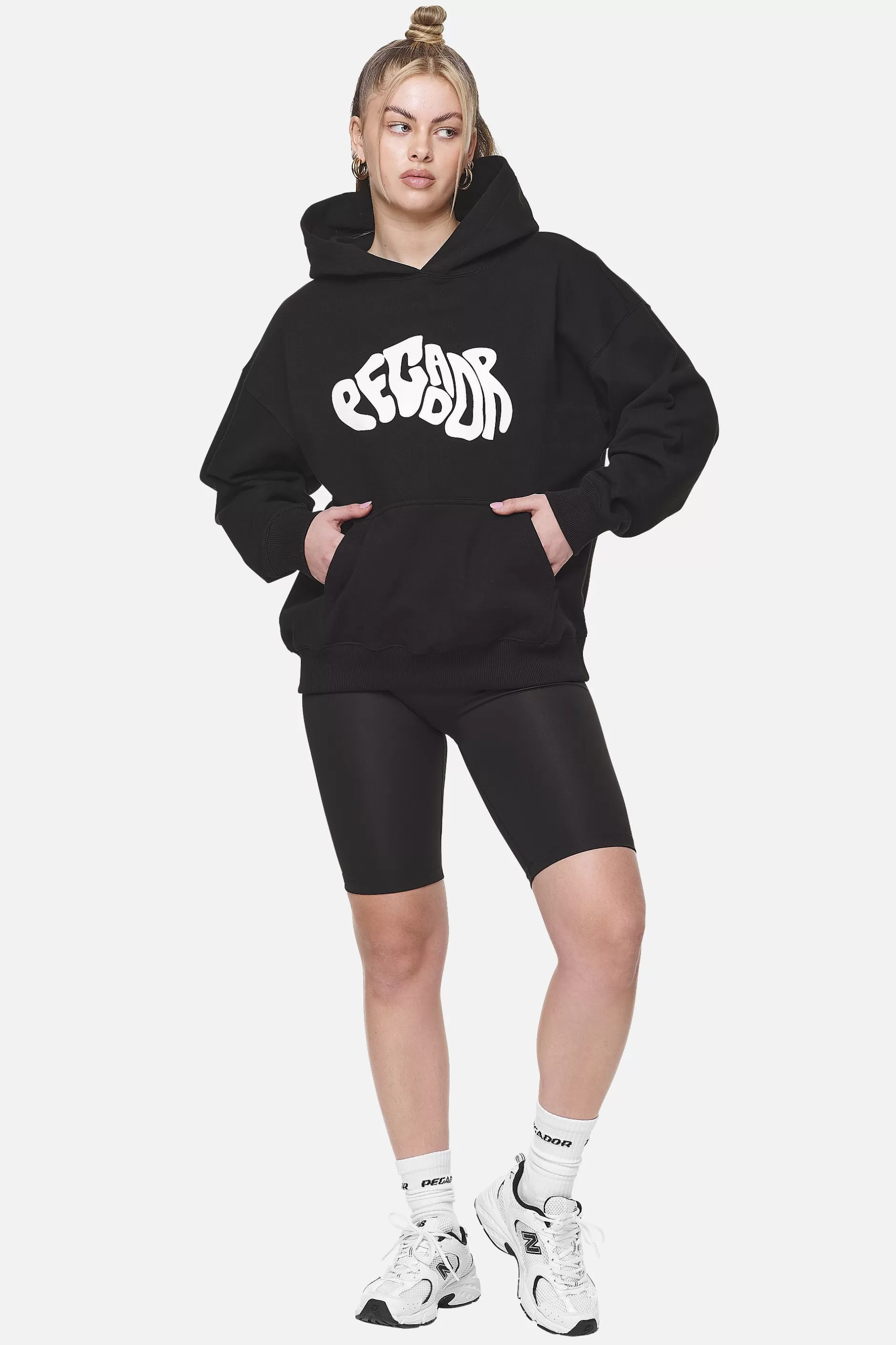 Store Pegador Paluma Oversized Hoodie  Black