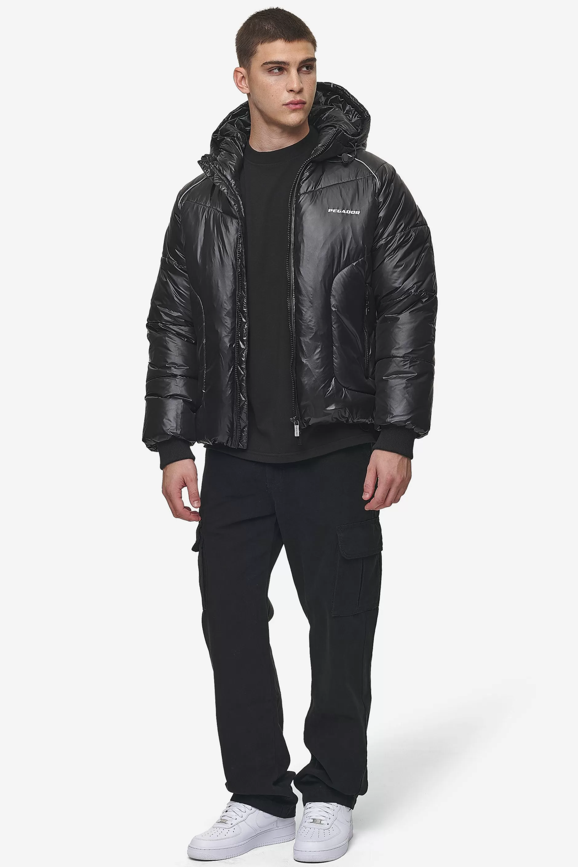 Best Pegador Toby Raglan Puffer Jacket Black