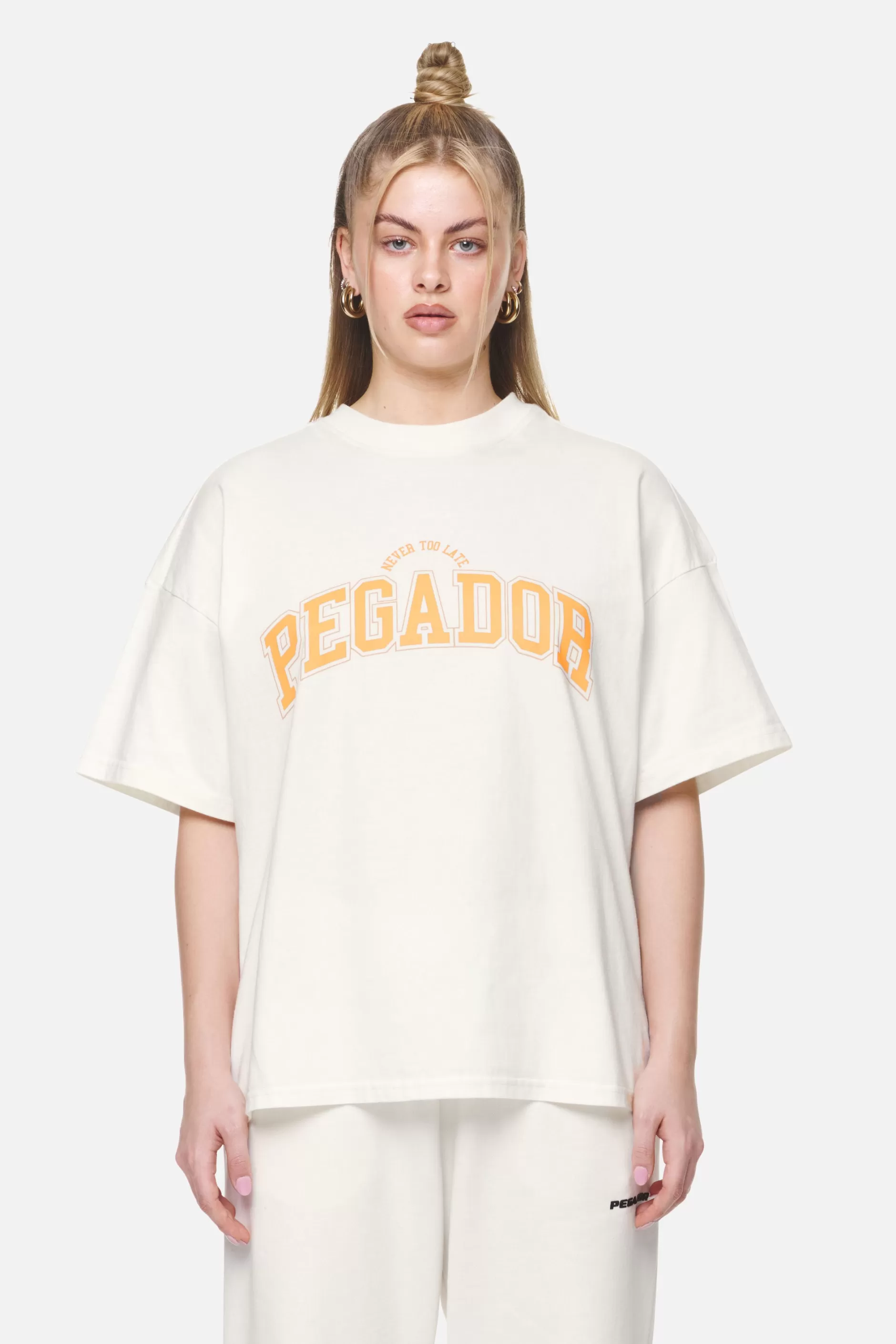 Store Pegador Wayruna Heavy Oversized Tee Washed Coconut Milk